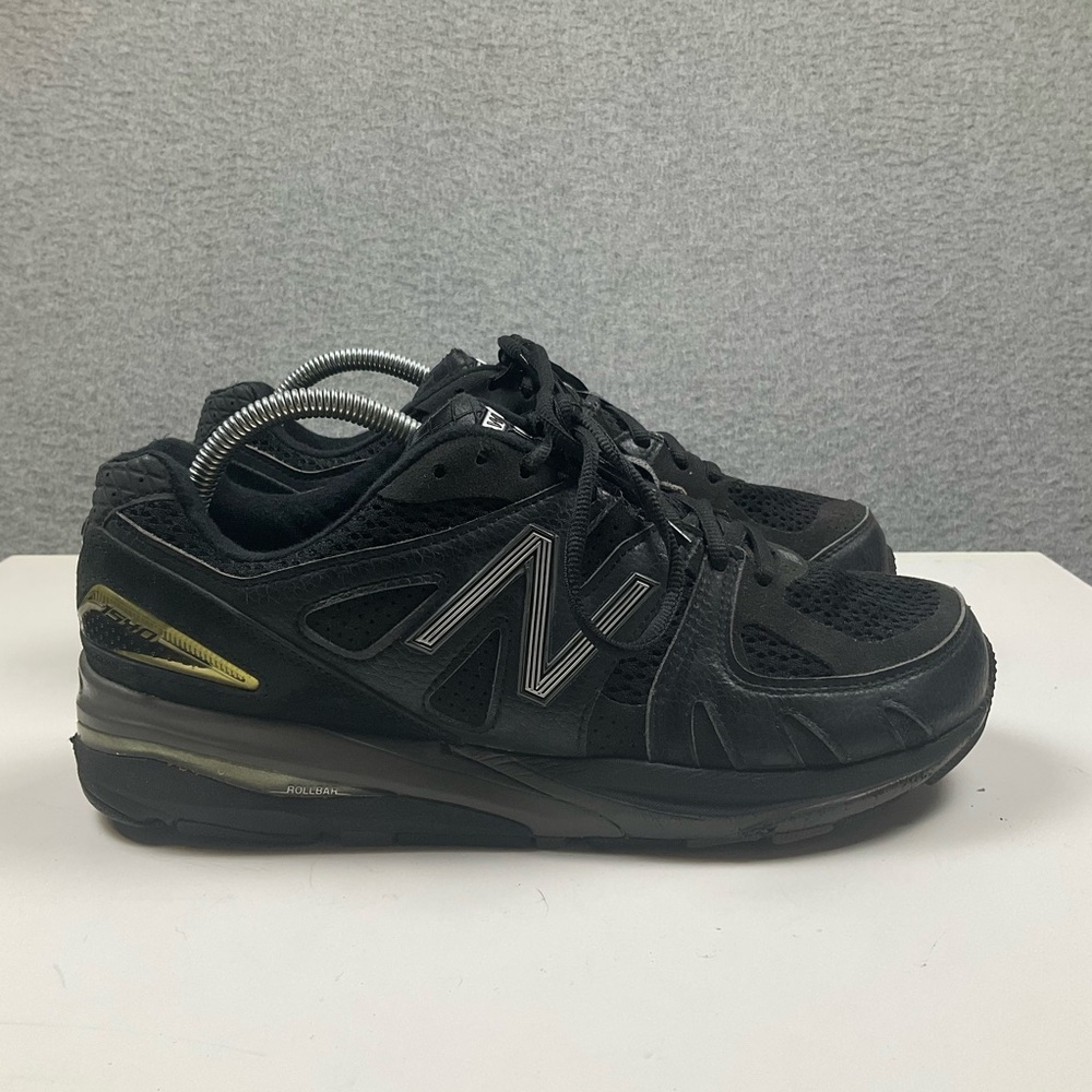New Balance Men's Black Sneakers with Subtle Yellow Accent US 9.5 - Picture 3 of 8